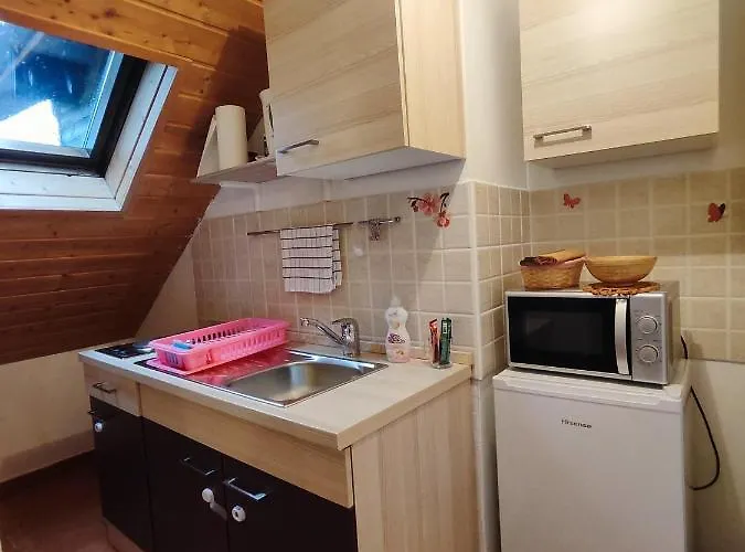Madora - For Two In Fuzine, Near The Apartman